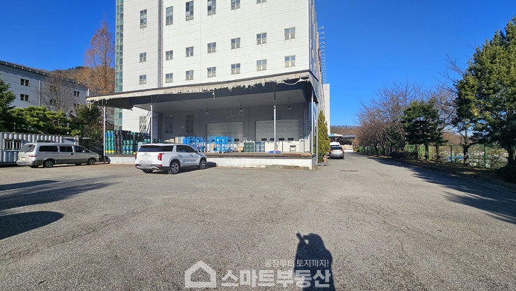경기 광주시 도척면 진우리 (주)리얼컴퍼니물류센타동 창고 - 1층 730평 + 복층 730평 월세 매물번호 10449 사진 3