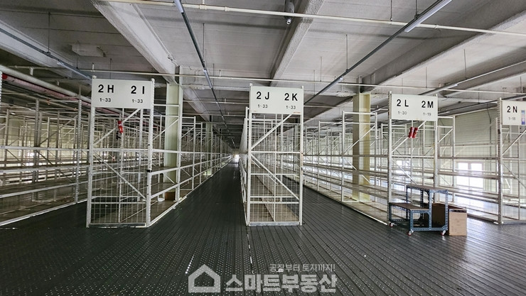 경기 광주시 도척면 진우리 (주)리얼컴퍼니물류센타동 창고 - 1층 730평 + 복층 730평 월세 매물번호 10449 사진 10