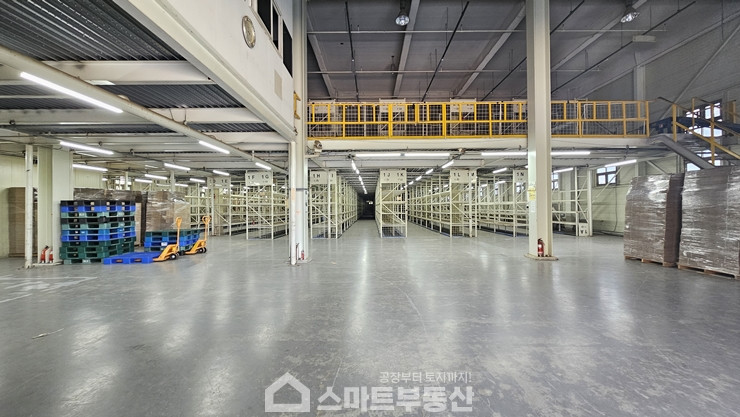 경기 광주시 도척면 진우리 (주)리얼컴퍼니물류센타동 창고 - 731평 + 메자닌 복층 월세 매물번호 10732 사진 4