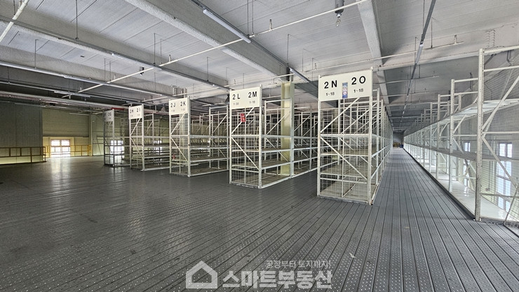 경기 광주시 도척면 진우리 (주)리얼컴퍼니물류센타동 창고 - 731평 + 메자닌 복층 월세 매물번호 10732 사진 9