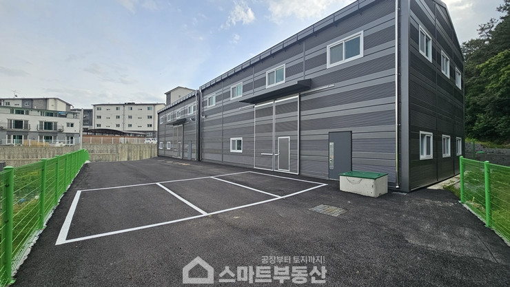 경기 광주시 도척면 진우리 2종근생(사무소) - 108평 매매 매물번호 10733 사진 1