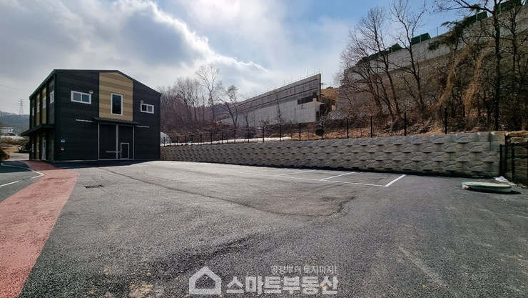 경기 광주시 초월읍 무갑리 소매점 1층 54평 + 2층 50평 월세 매물번호 11652 사진 2