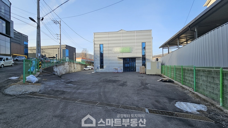 경기 광주시 초월읍 지월리 제조업소,창고 - 235평 월세 매물번호 11791 사진 2
