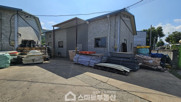 경기 광주시 도척면 진우리 (가)동 2종근생(제조업소) - 57평 월세 매물번호 12043 사진 1