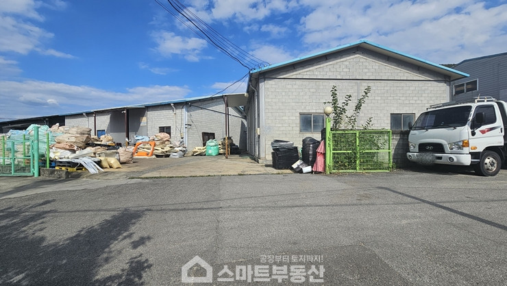 경기 광주시 도척면 진우리 (가),(나),(다)동 2종근생(제조업소) - 135평 매매 매물번호 12044 사진 1