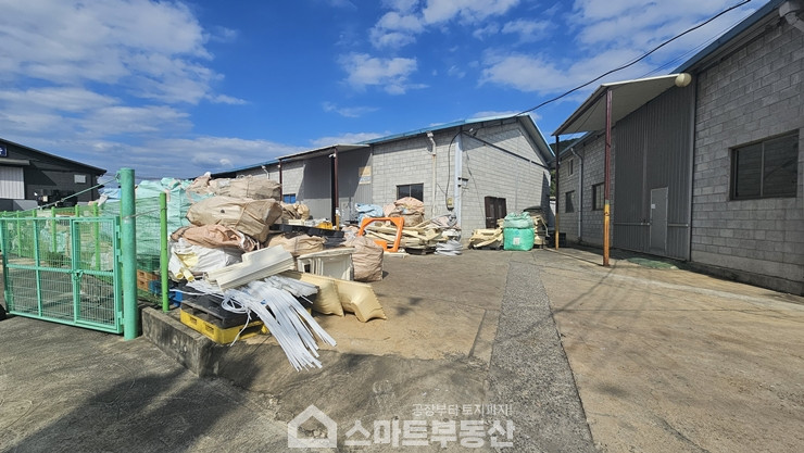 경기 광주시 도척면 진우리 (가),(나),(다)동 2종근생(제조업소) - 135평 매매 매물번호 12044 사진 3